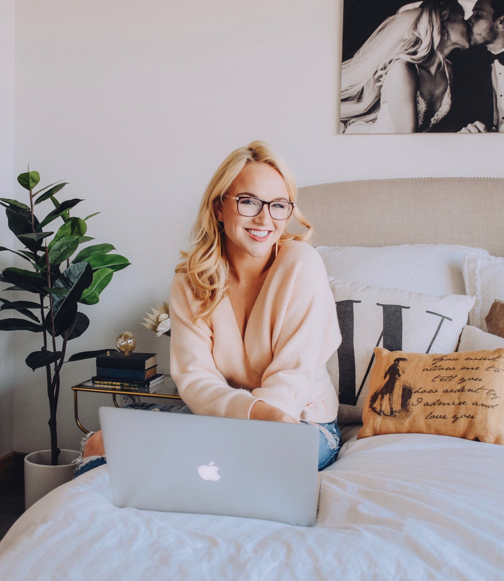 LadyBoss Journal story: The Group Chat Has Entered Fall Wardrobe Planning