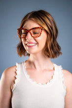 Load image into Gallery viewer, LADYBOSS SAVANTS - Leopard (New) - LadyBoss Glasses
