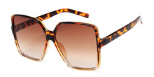 Load image into Gallery viewer, LADYBOSS SUNGLASSES - GLAMOURS (Leopard)
